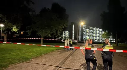 Police at the scene of a fatal stabbing and assault on Molièreweg in Rotterdam, 27 September 2023