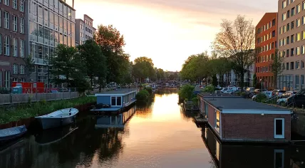 View of Da Costagracht canal in Amsterdam West from Kinkerstraat Bridge, 21 Juny 2022