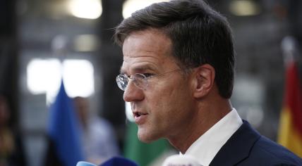 Mark Rutte talking to the press after a Summit of European Union leaders in Brussels, 28 June 2018