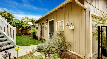 Premium class nursing home in the backyard