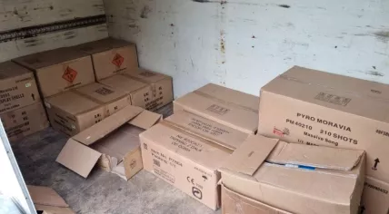Over 400 kilograms of professional fireworks found at a home on Sint Josephplein in Zevenbergen, 24 October 2023