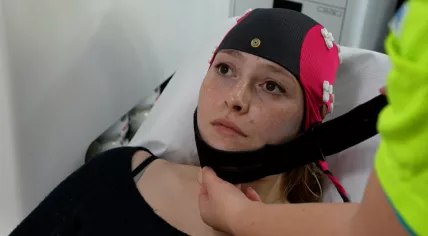 The special brain-wave cap developed by UMC Amsterdam.
