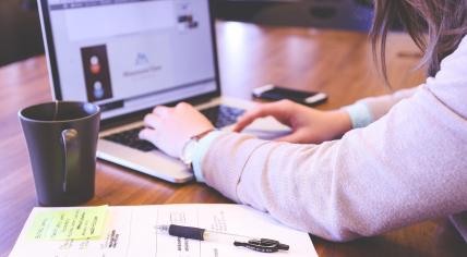 A worker using her laptop