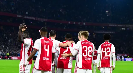 Brian Brobbey of Ajax, Jorrel Hato of Ajax, Steven Berghuis of Ajax, Steven Bergwijn of Ajax, Kristian Hlynsson of Ajax, Ar'Jany Martha of Ajax celebrate the 1-0 during the Dutch Eredivisie match between Ajax Amsterdam and FC Volendam in the Johan Cruijff ArenA on 2 november 2023 in Amsterdam, Netherlands. 