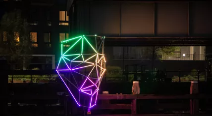 “Is it really you?” by Studio MAST on Westerdokskade during the Amsterdam Light Festival 12th edition.