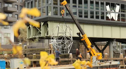 Installation of “Is it really you?” by Studio MAST on Westerdokskade during the Amsterdam Light Festival 12th edition.