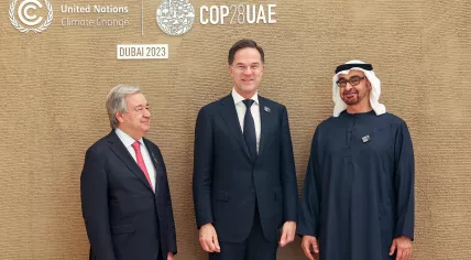 Outgoing Prime Minister Mark Rutte at the COP28 in Dubai with UN Secretary-General António Guterres, and the President of the United Arab Emirates Mohamed bin Zayed Al Nahyan. 12 December 2023. 