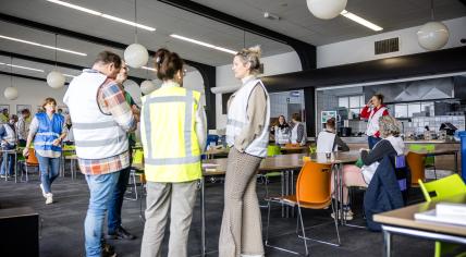 The votes cast in four polling stations in Tilburg are being counted again.