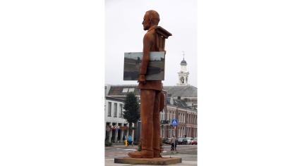 Giant statue of Vincent Van Gogh in Assen for the exhibition “Travelling with Vincent - Van Gogh in Drenthe” by Het Drents Museum 11 October 2023.