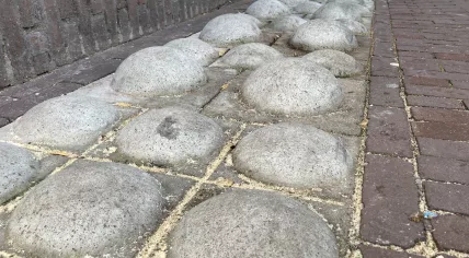 Bumpy bricks trial on the Bethaniënstraat in the Red Light District in Amsterdam to stop drug dealers in Amsterdam. 6 December 2024.