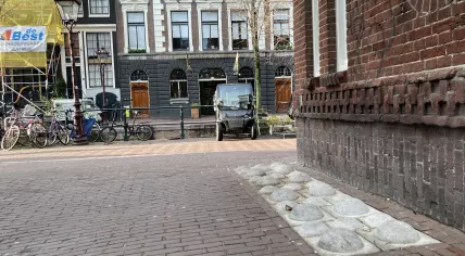 Bumpy bricks trial on the Bethaniënstraat in the Red Light District in Amsterdamto stop drug dealers in Amsterdam. 6 December 2024.