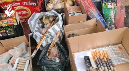 A police raid in Bodegraven led to 236.5 kilograms of illegal fireworks, including nitrate explosives, Cobra-branded powerful firecrackers, and aerial shells. 12 December 2023