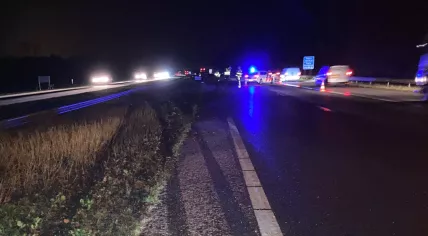 An accident on the A6 highway near Lemmer on an icy winter's morning, 15 January 2023