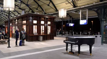 Piano at Leeuwarden railway station.