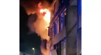 A fire in an apartment building after an explosion blew a car out of a garage on Schammenkamp in Rotterdam Zuid. 29 January 2024