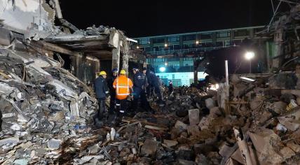 Police search the rubble of an apartment building on Schammenkamp in Rotterdam for the third and last missing person four days after the explosion and fire that destroyed the building, 2 February 2024