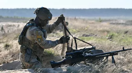 Dutch soldier participating in the rising bull exercise for NATO on the coast of Lithuania, September 27, 2023 