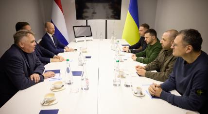 Mark Rutte and Volodymyr Zelenskyy at the signing of a 10-year security agreement between the Netherlands and Ukraine. 1 March 2024