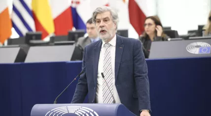 During a speech in European Parliament, FvD member Marcel de Graaff argues that Ukrainian children were not forcibly abducted or deported to Russia. 13 March 2024