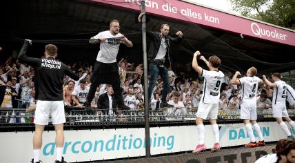 NAC Breda players celebrate with supporters after the play-offs promotion/relegation final match between sbv Excelsior Rotterdam and NAC Breda at the Van Donge & De Roo stadium on June 2, 2024 in Rotterdam, Netherlands.