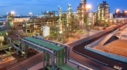 The Neste Rotterdam renewable diesel refinery on the Maasvlakte at the Port of Rotterdam. 2011