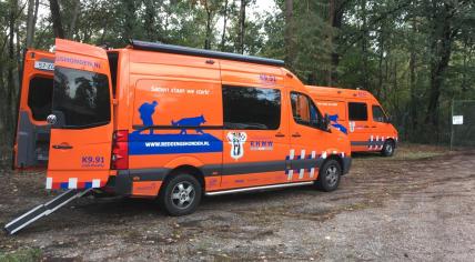 Vehicles of the Dutch rescue dog foundation Stichting Reddingshonden RHWW 