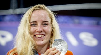 Manon Veenstra wins silver after the BMX final at the 2024 Paris Olympic Games.