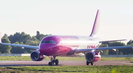 A Wizz Air airbus