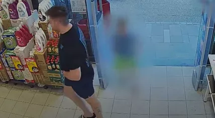 Police arrested a 35-year-old man on suspicion of shoplifting, and also for child exploitation. He allegedly used an adolescent boy as a partner during a string of thefts. 14 August 2024