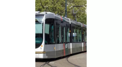 Image of the tram that was shot at on the Groene Hilledijk, Rotterdam on September 5, 2024.