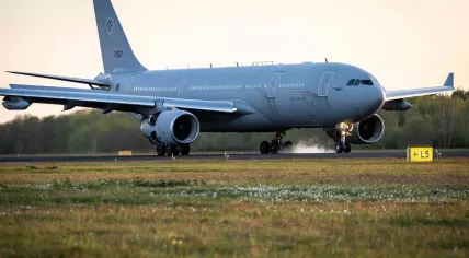 A Dutch Multi Role Tanker Transport plane