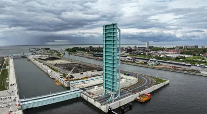 De Nieuwe Sluis sea lock in Terneuzen, part of the North Sea Locks