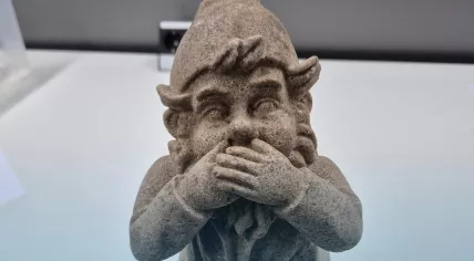 Dongemond police found a 2 kilogram garden gnome made entirely of MDMA, November 2024