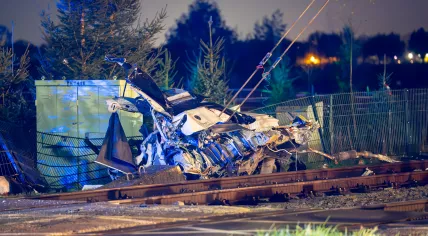 Two people were killed when a train crashed into their car during a police chase on on Burgemeester van Erpstraat in Berghem, 26 November 2024