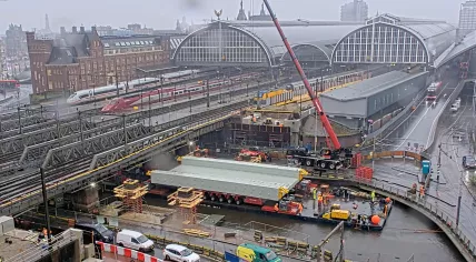 Trains and buses arriving and departing from Amsterdam Central Station ahead of Storm Conall. 27 Nov. 2024