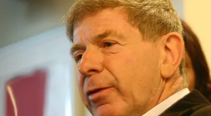 Frits Barend, a renowned journalist and TV presenter