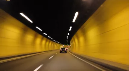 Tunnel road