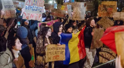 Around 150 Romanians protest in The Hague ahead of the second round of the presidential election in Romania, 2 December 2024