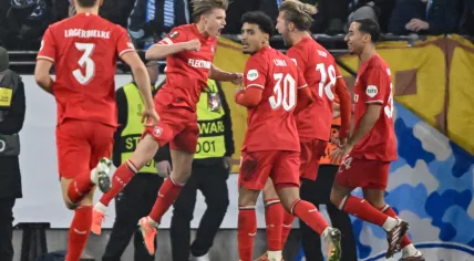 Twente's Sem Steijn celebrates with teammates after scoring the 0-1 goal during the UEFA Europa League soccer match between Malmo FF and FC Twente, in Malmo, Sweden 23 January 2025.