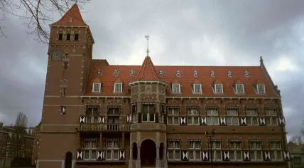 The Zeist City Hall building in 2004