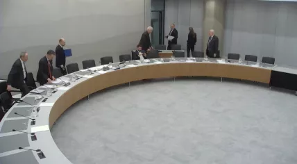 MPs on the Foreign Affairs Committee leave the Troelstrazaal after an unspecified security situation at the Tweede Kamer. 13 Feb. 2025