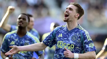 Kenneth Taylor of Ajax celebrates the 0-1 during the Dutch Eredivisie match between PEC Zwolle and AFC Ajax at MAC3Park stadium on March 9, 2025 in Zwolle, Netherlands.