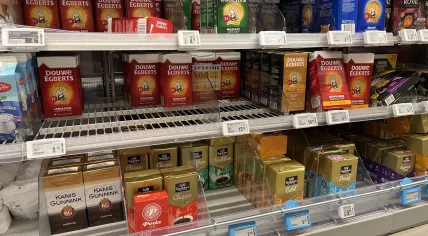 Douwe Egberts products began to disappear from Albert Heijn selves early in the year as supplies dwindled. 21 January 2025