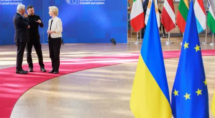 Volodymyr Zelenskyy speaks with António Costa and Ursula von der Leyen ahead of the European Council special meeting on 6 March 2025 in Brussels