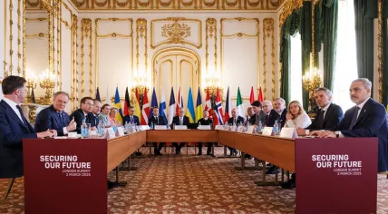 Government leaders as well as the heads of NATO, the European Commission, and European Council at a summit in London to discuss the war in Ukraine and Donald Trump. 2 March 2025