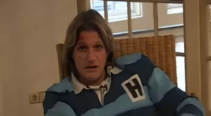 Keith Bakker in a 2010 promotional item for the video game addiction treatment at Smith & Jones