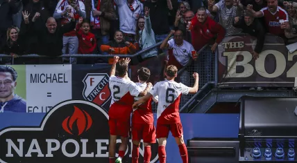 Siebe Horemans of FC Utrecht, Paxten Aaronson of FC Utrecht, Oscar Fraulo of FC Utrecht celebrate the 4-0 during the Dutch Eredivisie match between FC Utrecht and AFC Ajax at Galgenwaard stadium on April 20, 2025 in Utrecht, Netherlands.