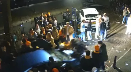 The moment a car driven by Abdüssamed E. crashed into a group of people towards the end of King's Day on Prinsengracht in Amsterdam. 27 April 2024