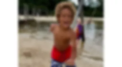 M’qaydian, 6, was one of two children named in an Amber Alert by Dutch police after they were last seen at a station in Dalfsen, Overijssel, on 31 March 2025