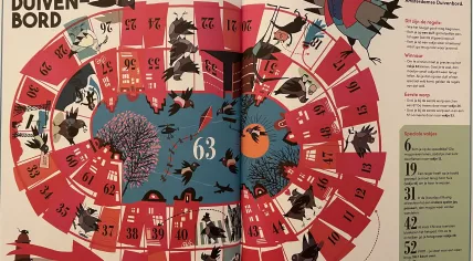 The special Amsterdam Duivenbord, like Snakes and Ladders, produced for the city’s 750th birthday